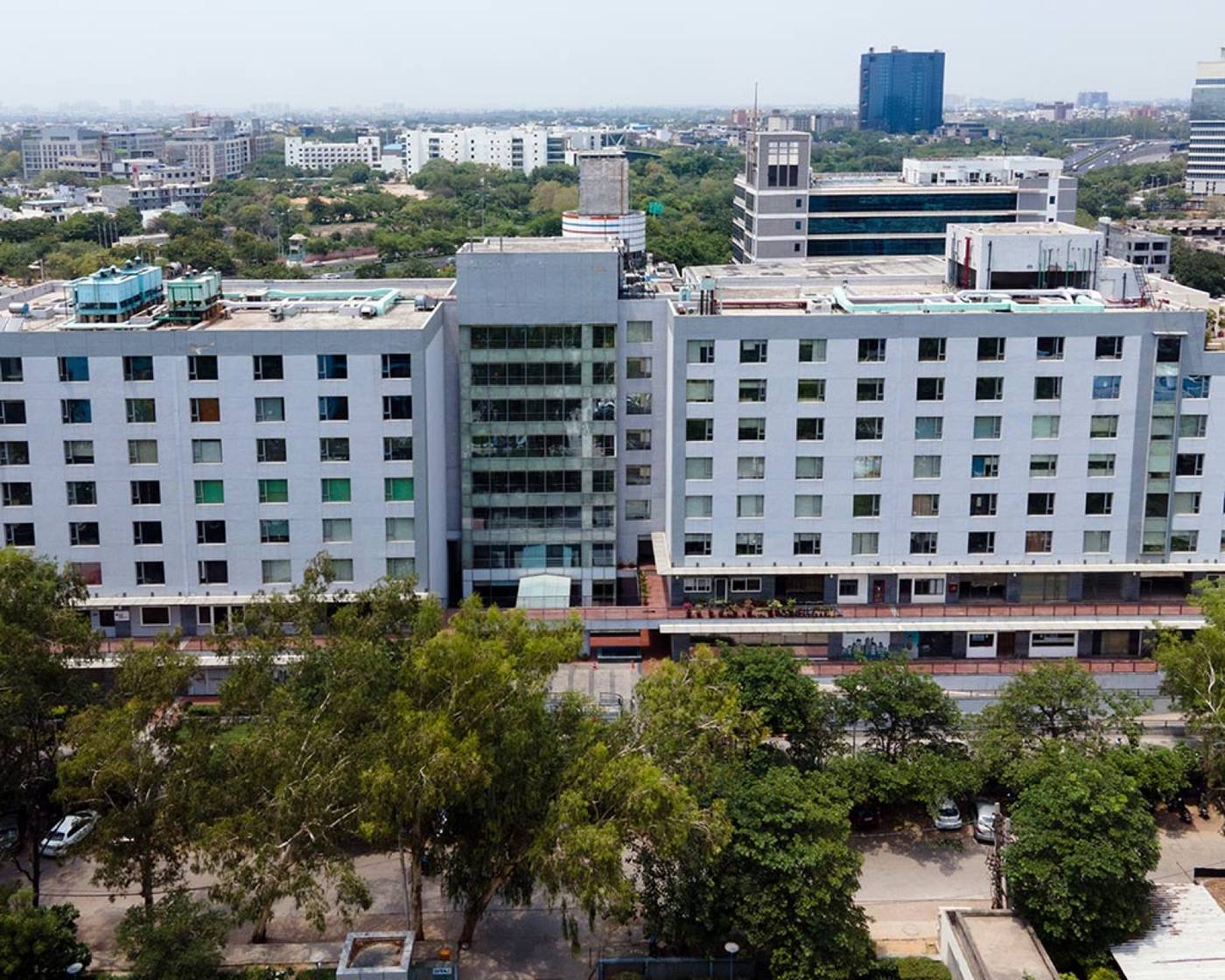 DLF Star Tower