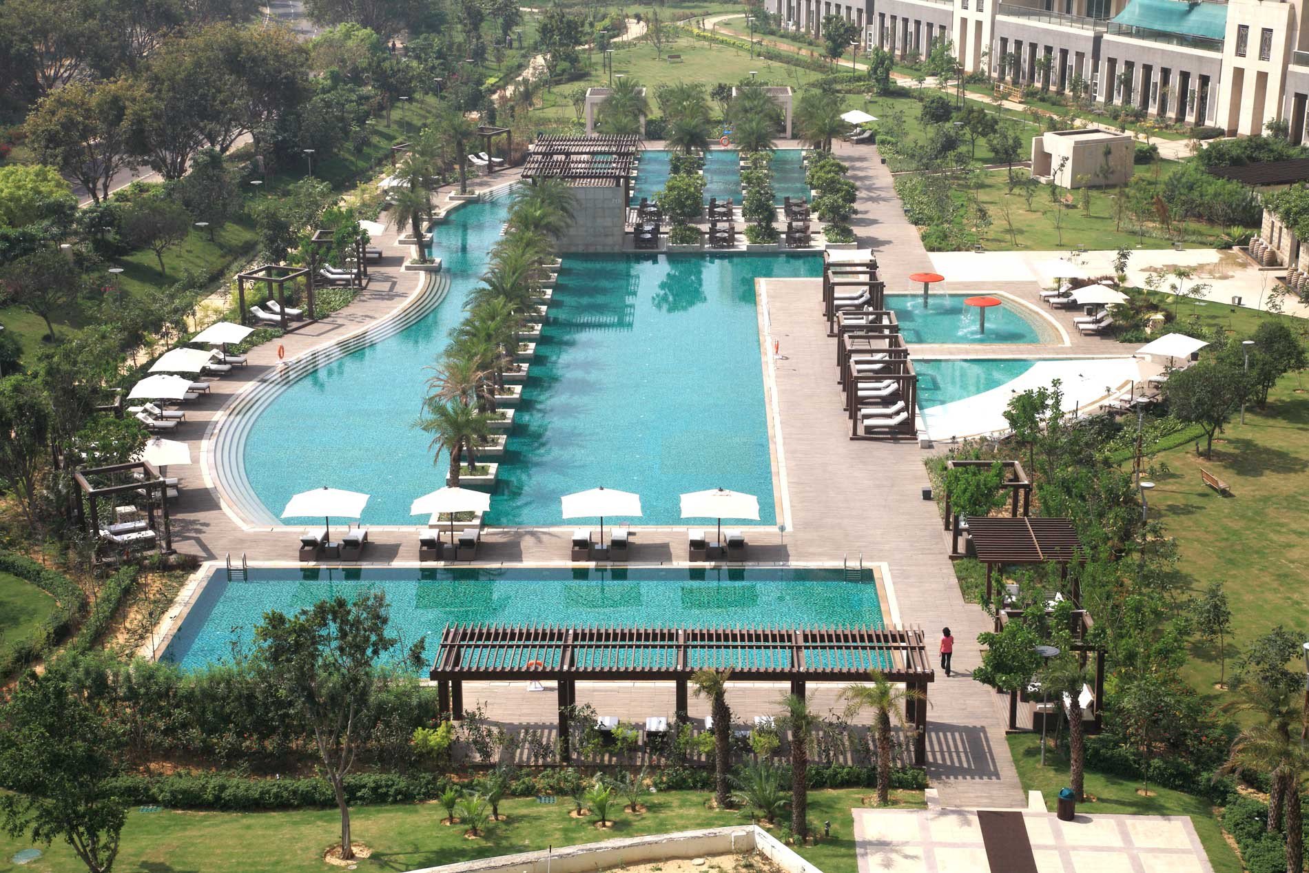 DLF The Magnolias