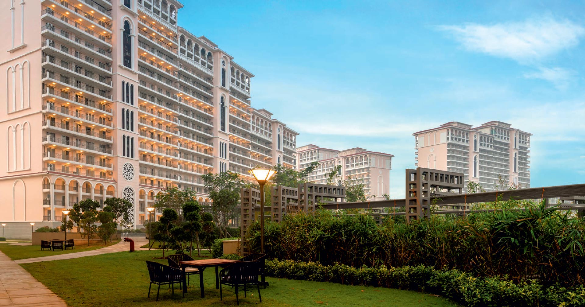 DLF Skycourt Sector 86, Gurgaon Banner